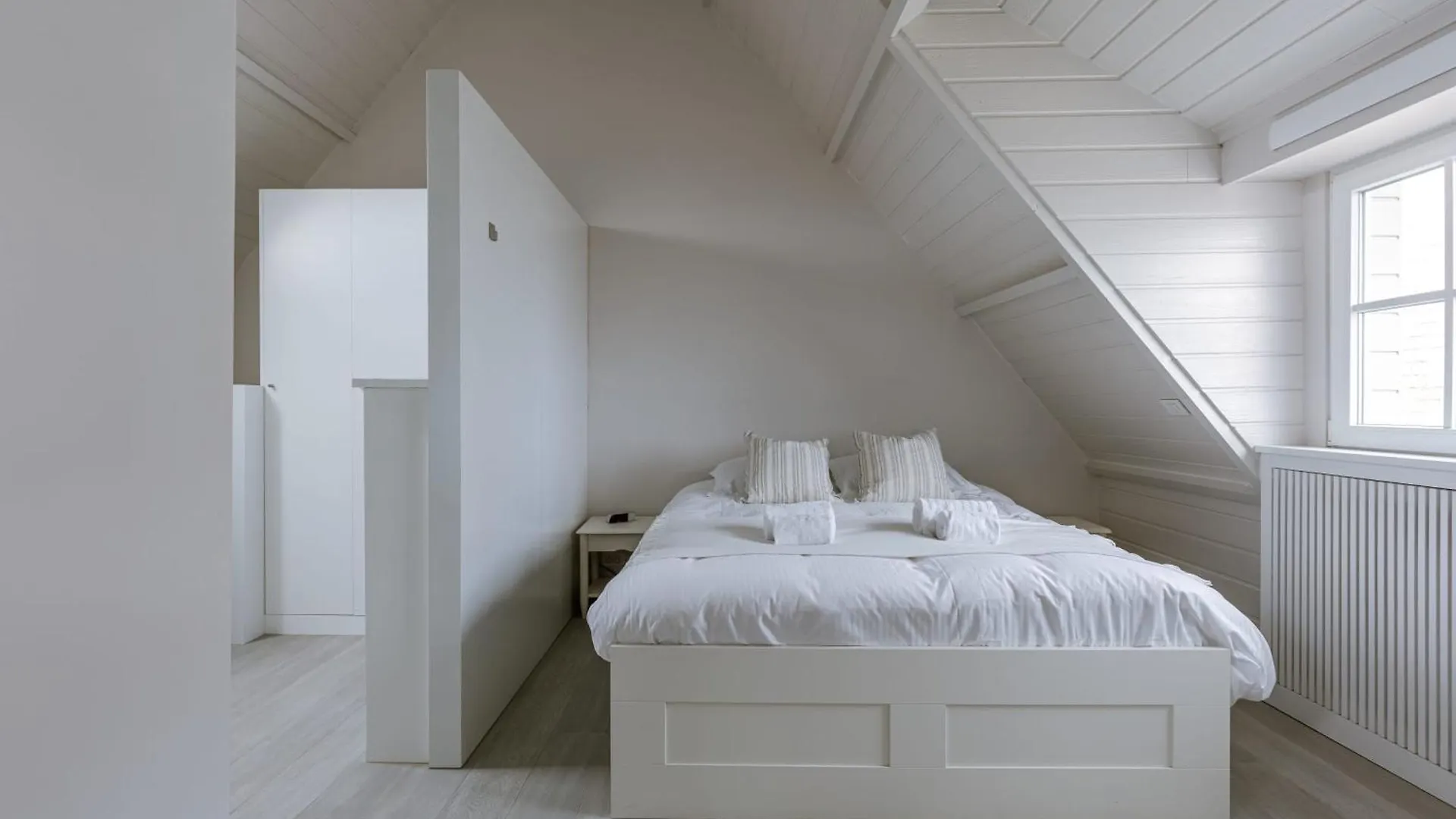 Duplex Apartment With Sea View In Middelkerke